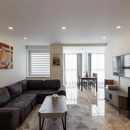 Palangos Apartamentai - Bangu * פלאנגה
