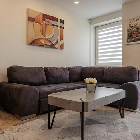 Palangos Apartamentai - Bangu דירה